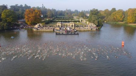 Hever Castle Tri swim start